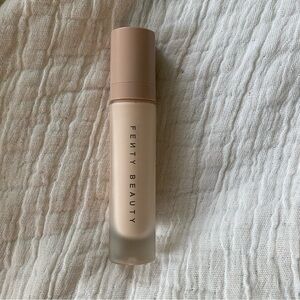 Fenty Beauty Pro Filt’r Instant Retouch PRIMER